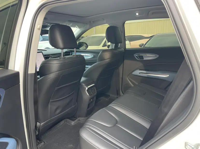 Used Bestune T90 2023 1.5T DCT Automatic Luxury Edition — миниатюра 13
