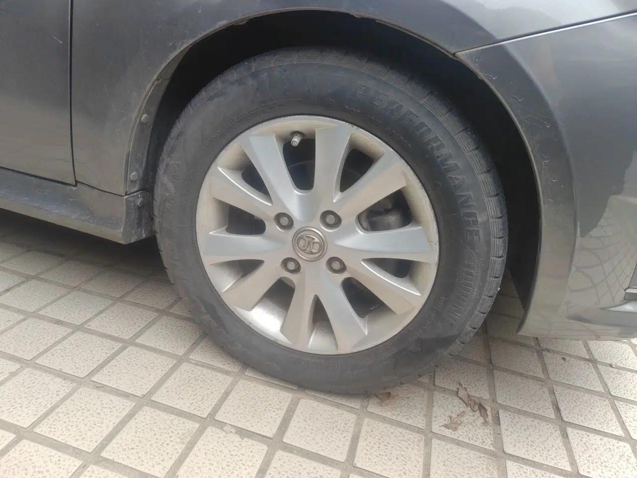 Used BAIC E Series 2012 Hatchback 1.5L Automatic Leshang Version — миниатюра 8
