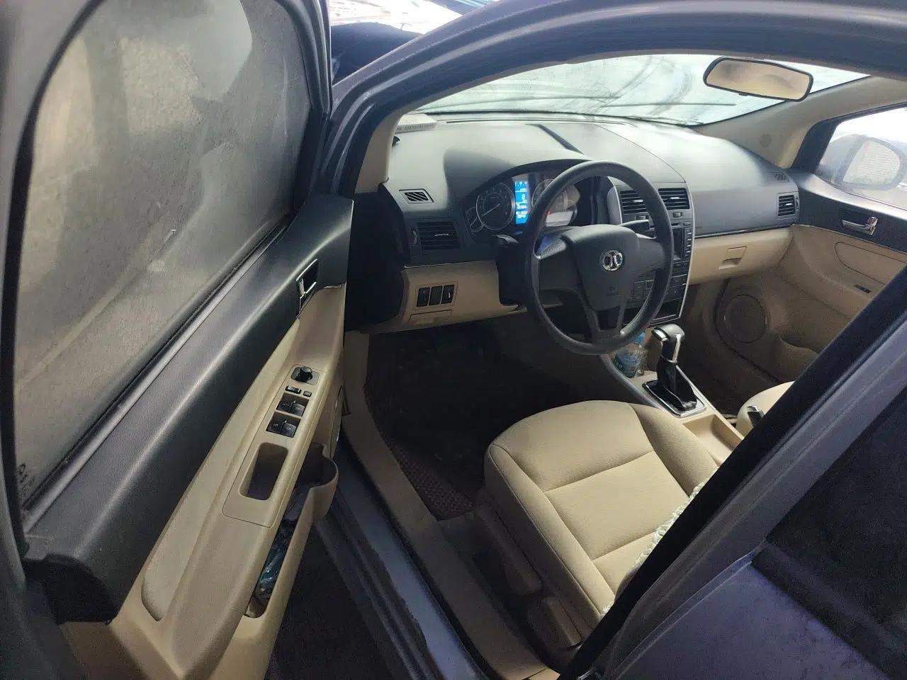 Used BAIC E Series 2013 Sedan 1.5L Automatic Lotte Edition — миниатюра 16