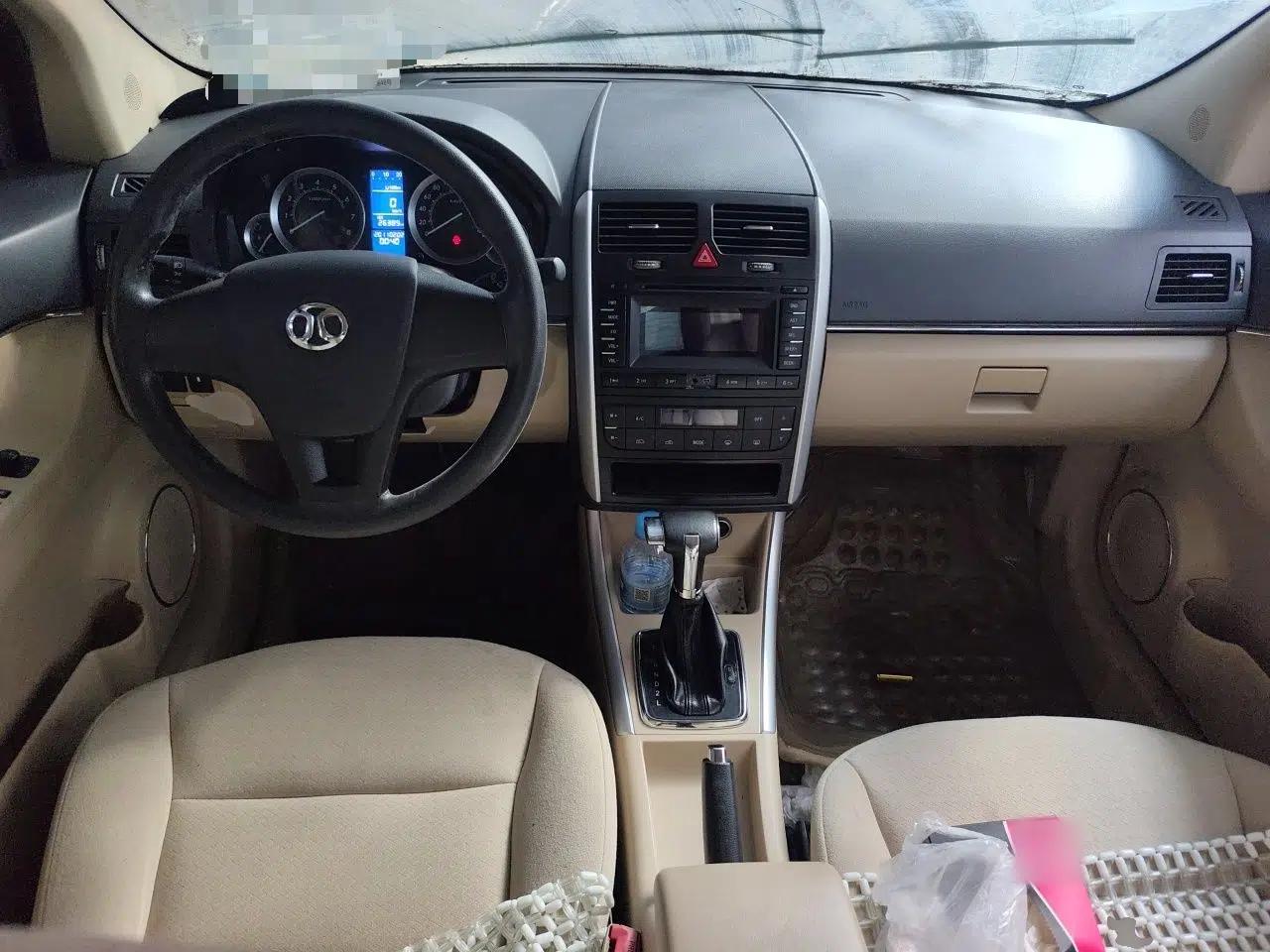 Used BAIC E Series 2013 Sedan 1.5L Automatic Lotte Edition — миниатюра 9