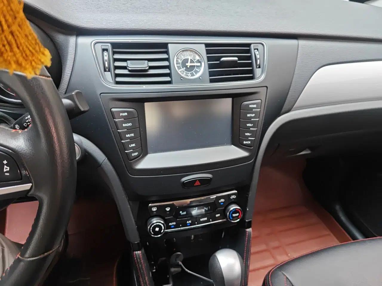 Used BAIC Senova X55 2016 1.5T CVT Elite Edition — миниатюра 13