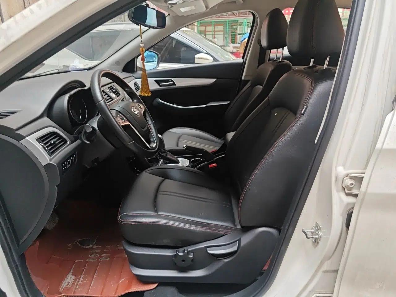 Used BAIC Senova X55 2016 1.5T CVT Elite Edition — миниатюра 15