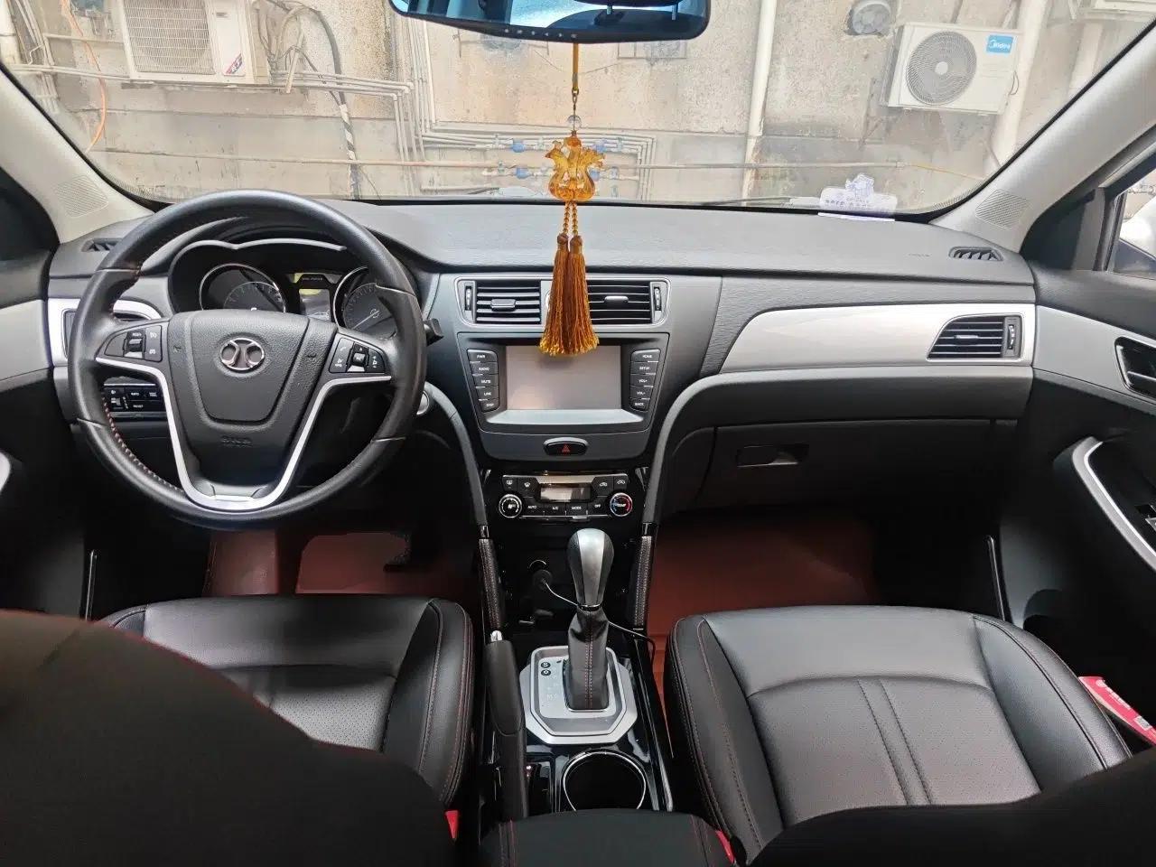 Used BAIC Senova X55 2016 1.5T CVT Elite Edition — миниатюра 9