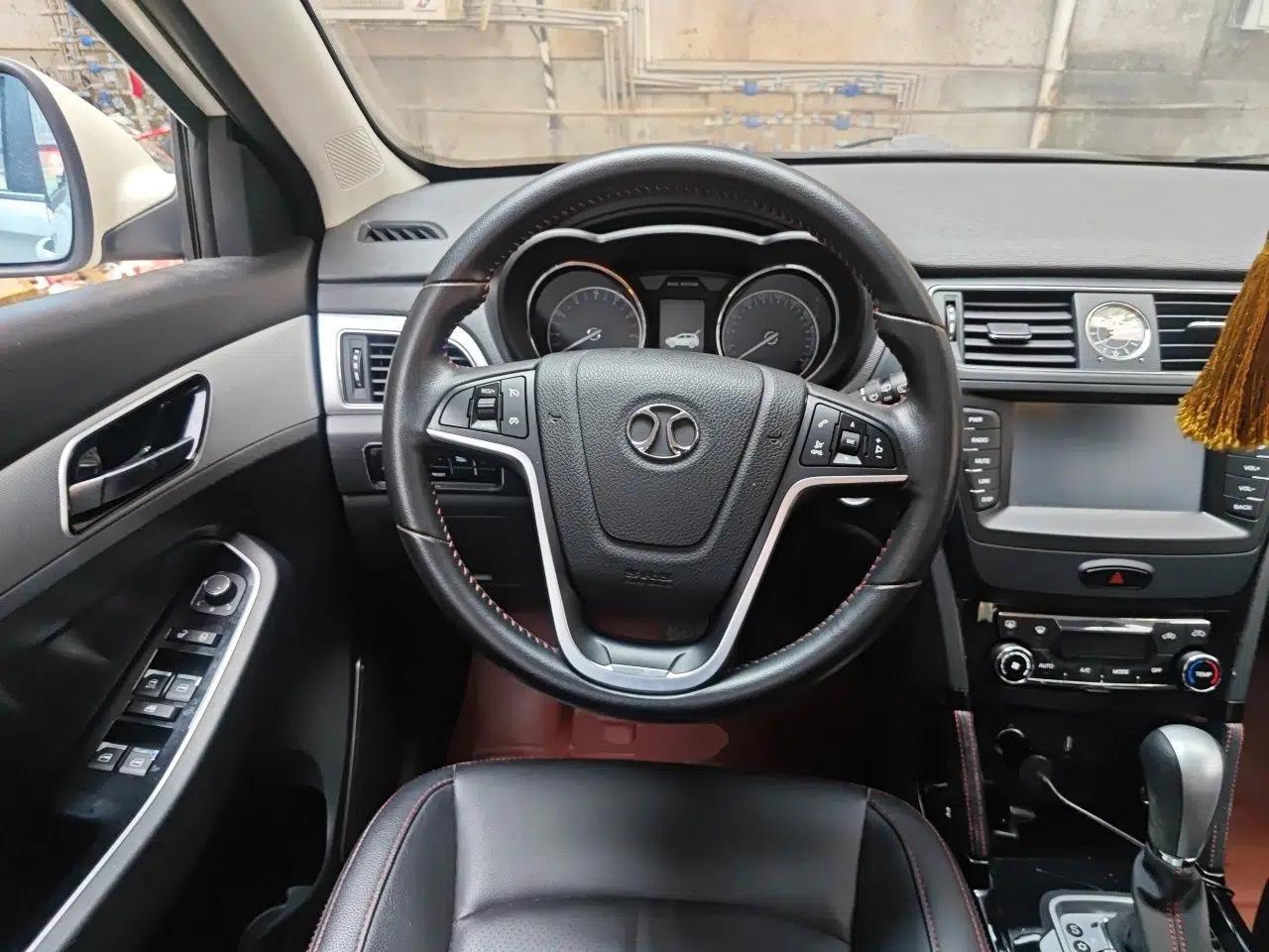 Used BAIC Senova X55 2016 1.5T CVT Elite Edition — миниатюра 10