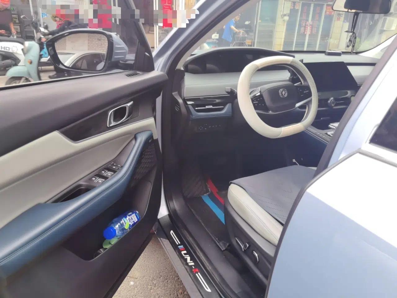 Used CHANGAN UNI-K iDD 2022 Blue Whale iDD 130km 1.5T Excellence Model — миниатюра 16