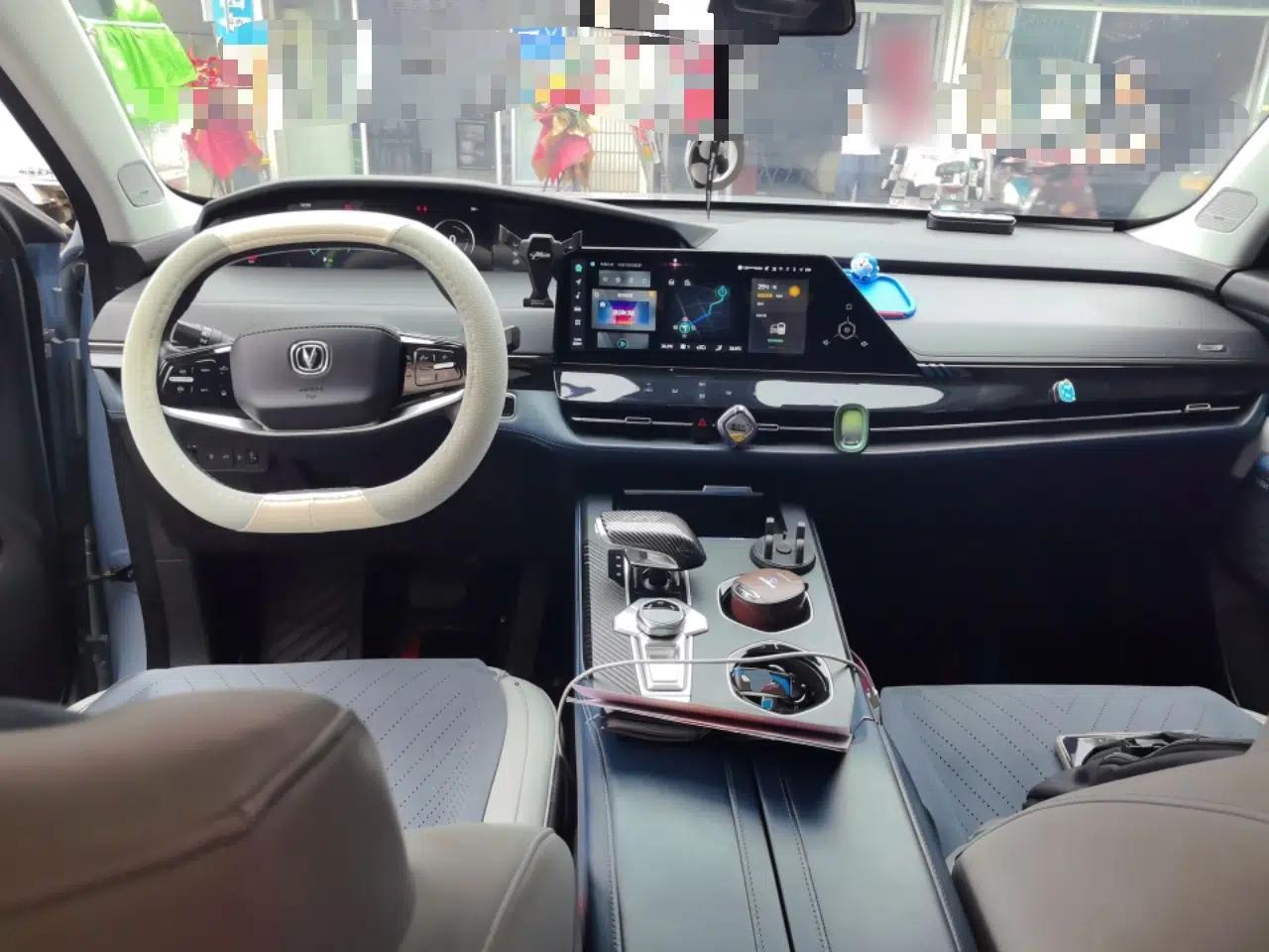 Used CHANGAN UNI-K iDD 2022 Blue Whale iDD 130km 1.5T Excellence Model — миниатюра 9