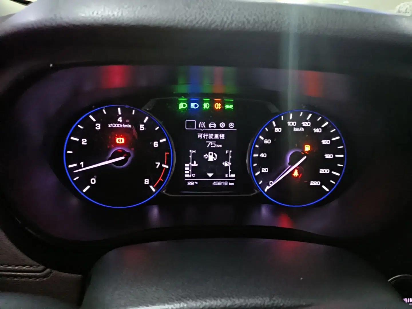 Used CHANGAN Lingxuan 2017 1.6L Manual Elite Model — миниатюра 14