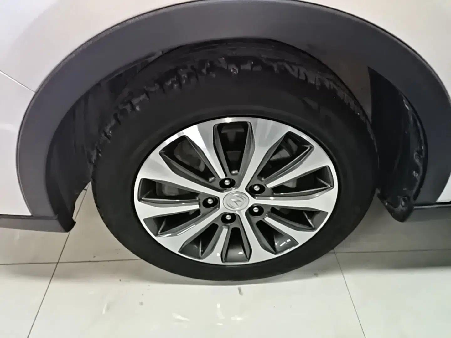 Used CHANGAN Lingxuan 2017 1.6L Manual Elite Model — миниатюра 10