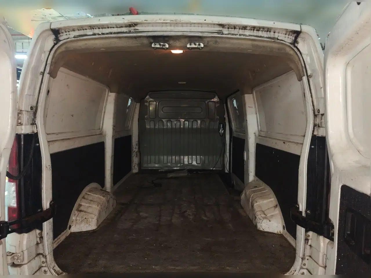 Used CHANGAN KAICHENG Ruixing EM80 2022 Flat-Top Double-Door 2-Seater 60kW 41.86kWh — миниатюра 19