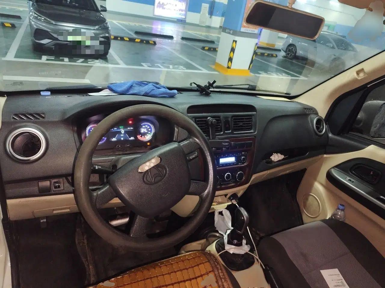 Used CHANGAN KAICHENG Ruixing EM80 2022 Flat-Top Double-Door 2-Seater 60kW 41.86kWh — миниатюра 9