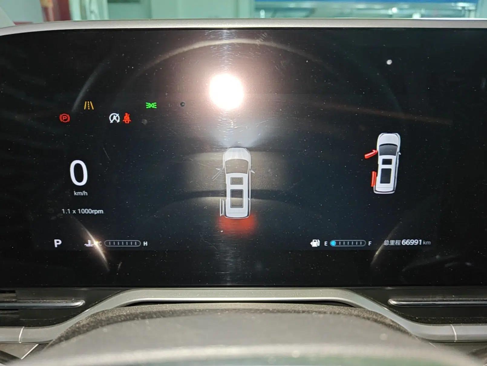 Used SAIC MAXUS G90 2022 2.0T Interstellar Seven-Seater — миниатюра 19