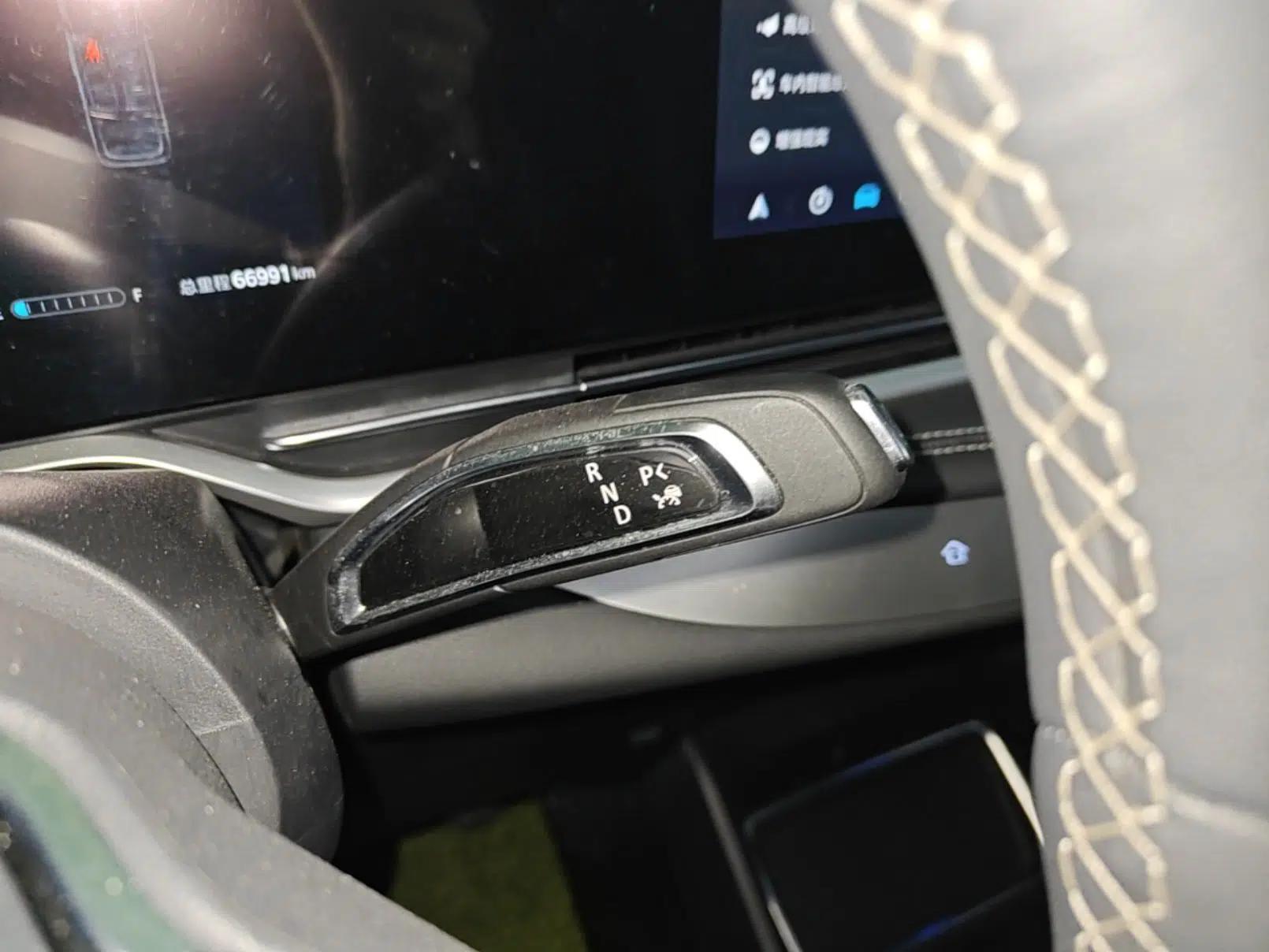 Used SAIC MAXUS G90 2022 2.0T Interstellar Seven-Seater — миниатюра 21