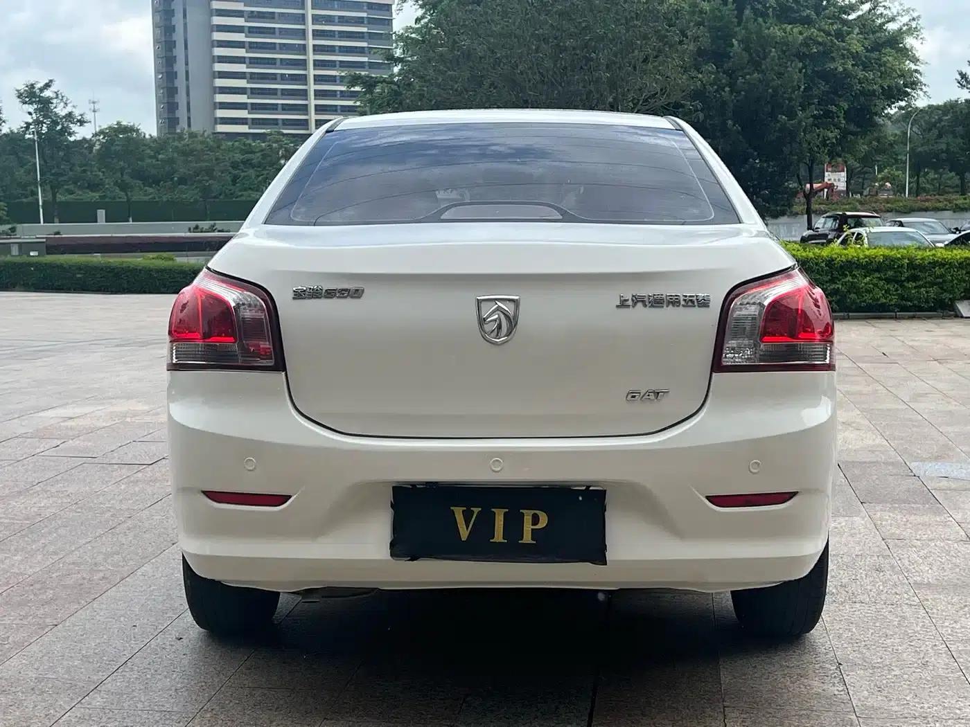 Baojun 630 2014 1.5L Automatic Comfort Model — миниатюра 12