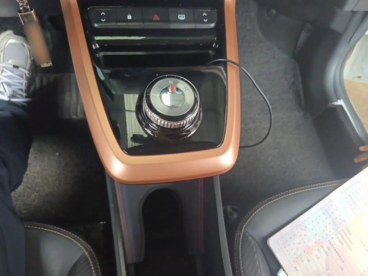 Used Dongfeng NAMMI BOX 2022 Chasing Wind Edition 351 km Advanced Model — миниатюра 13