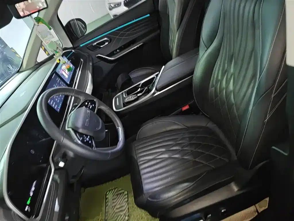 Maxus G90 2022 2.0T Interstellar 7-Seater Edition — миниатюра 15
