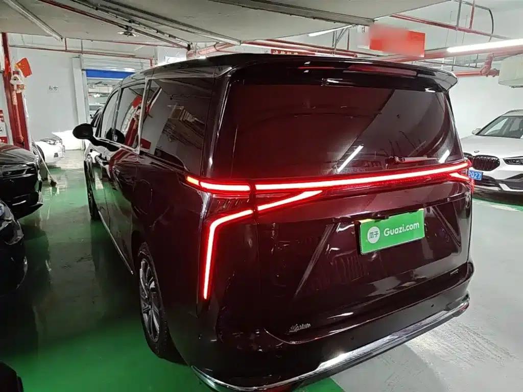 Maxus G90 2022 2.0T Interstellar 7-Seater Edition — миниатюра 5