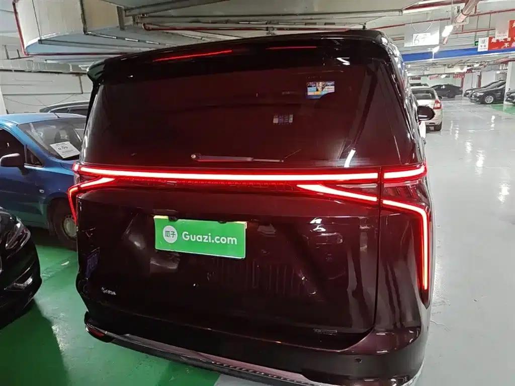 Maxus G90 2022 2.0T Interstellar 7-Seater Edition — миниатюра 6