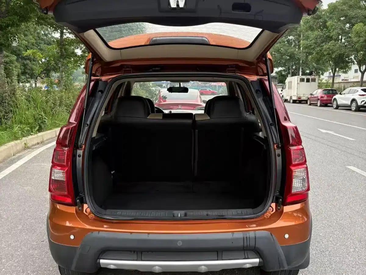 Jingyi X3 2015 1.5L Comfort Model — миниатюра 11