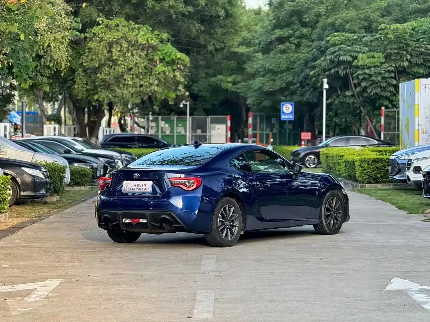Toyota 86 2019 2.0L Manual Deluxe Edition — миниатюра 5