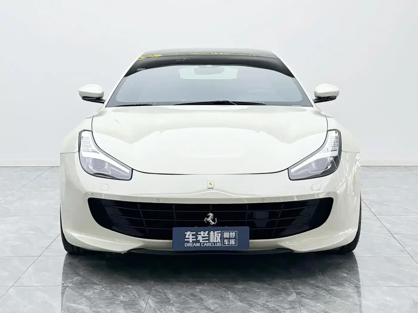2017 GTC4Lusso 3.9T V8 — миниатюра 2