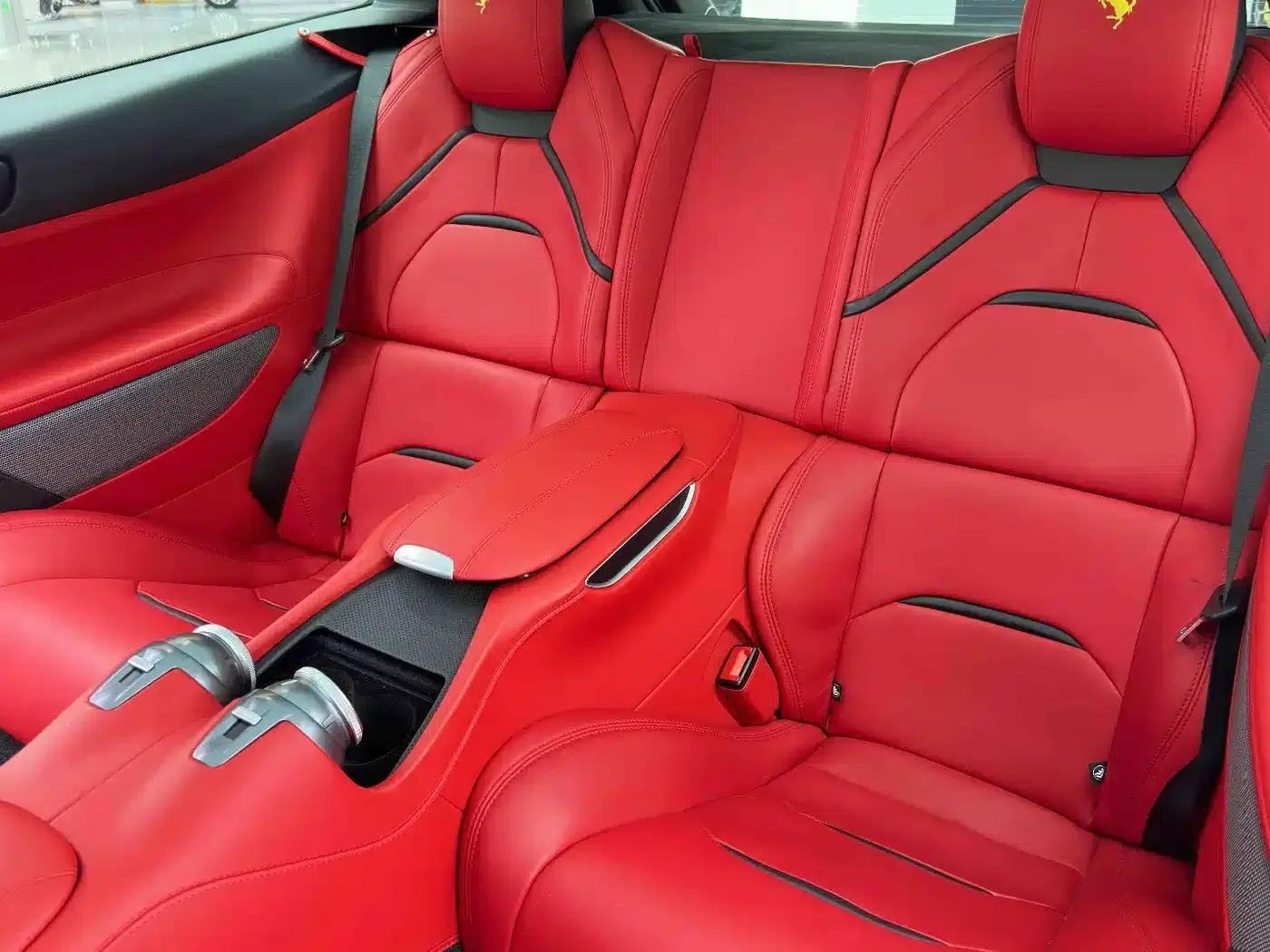 2017 GTC4Lusso 3.9T V8 — миниатюра 25