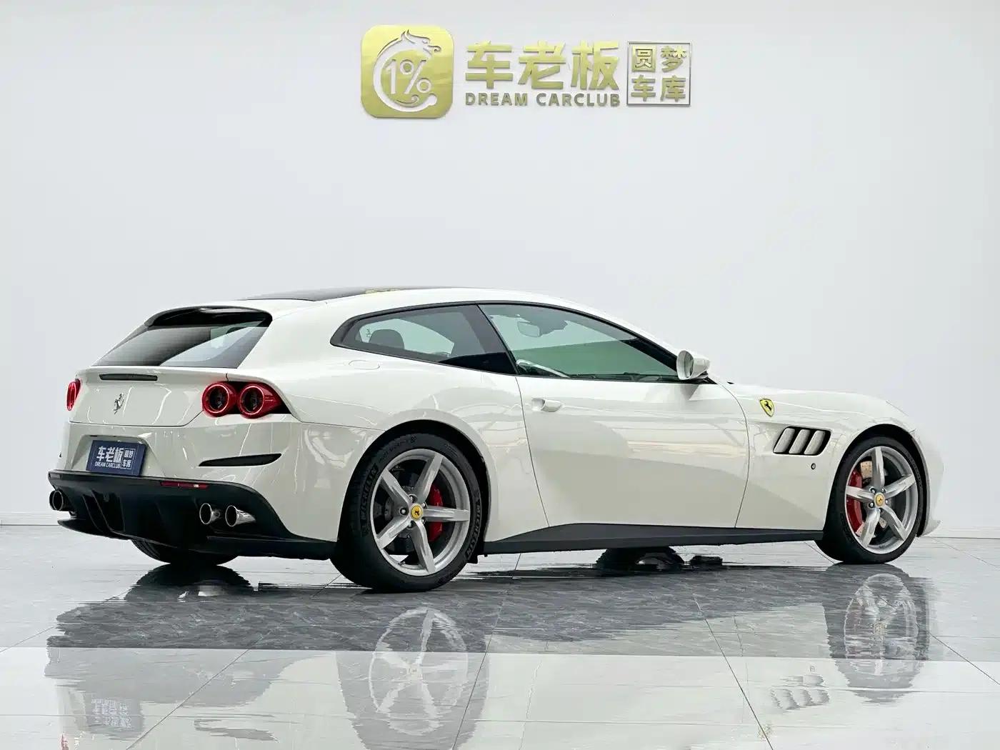 2017 GTC4Lusso 3.9T V8 — миниатюра 4