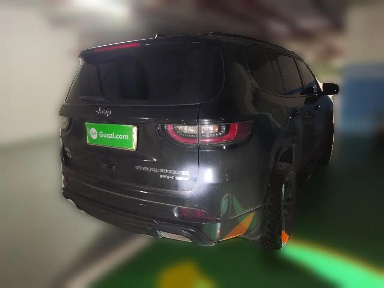 Used Jeep Commander PHEV 2020 2.0T Plug-in Hybrid Premium Edition — миниатюра 6