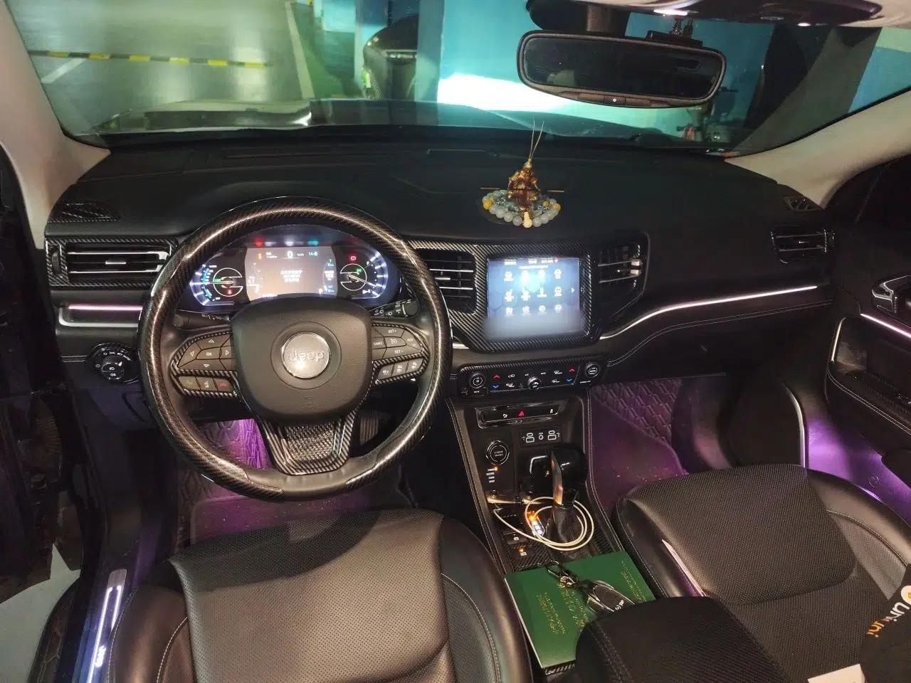 Used Jeep Commander PHEV 2020 2.0T Plug-in Hybrid Premium Edition — миниатюра 9