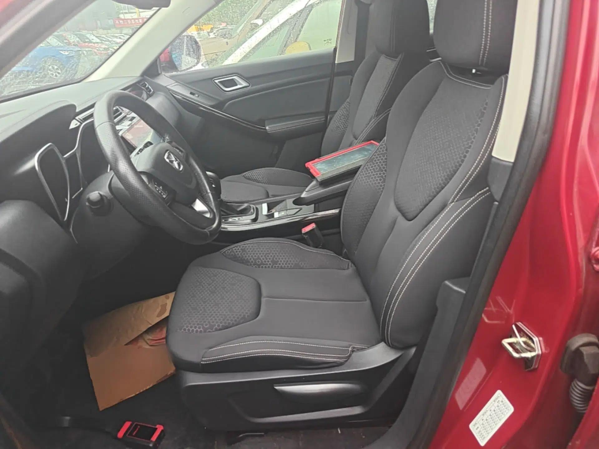 Used JMC Yusheng S330 2016 1.5L GTDi Automatic Two-Wheel Drive Comfort Edition — миниатюра 17