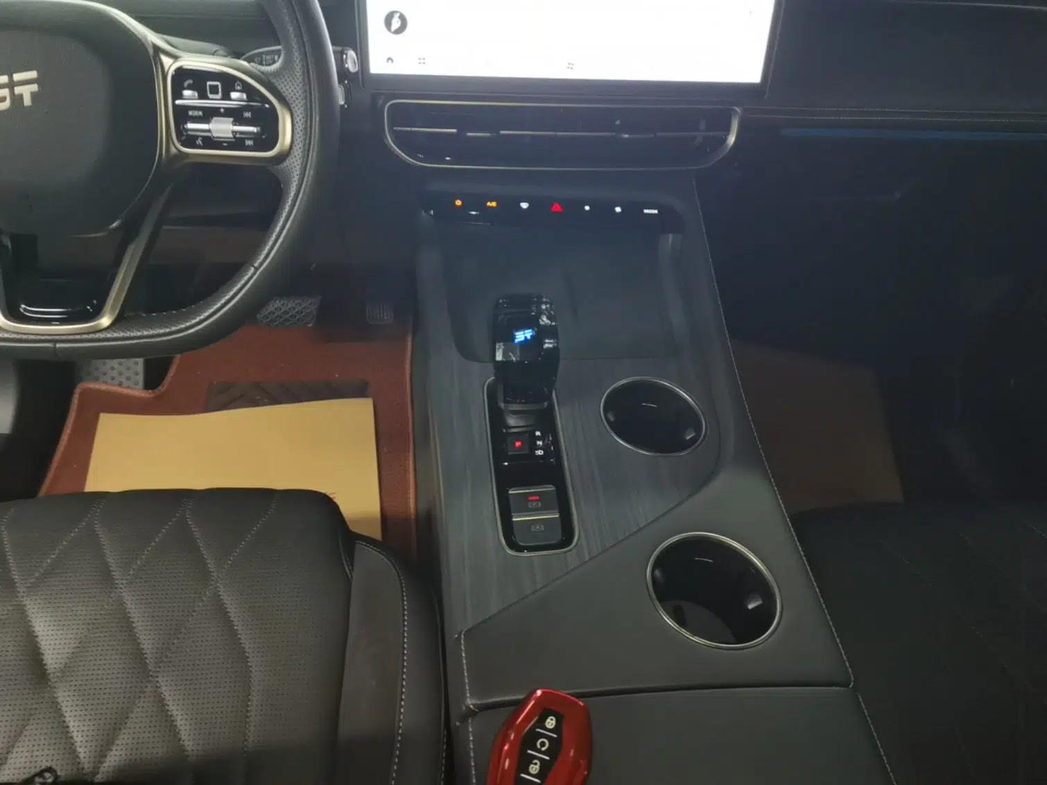Used JETOUR X90 PRO 2024 2.0T DCT Prestige 7-Seater — миниатюра 16