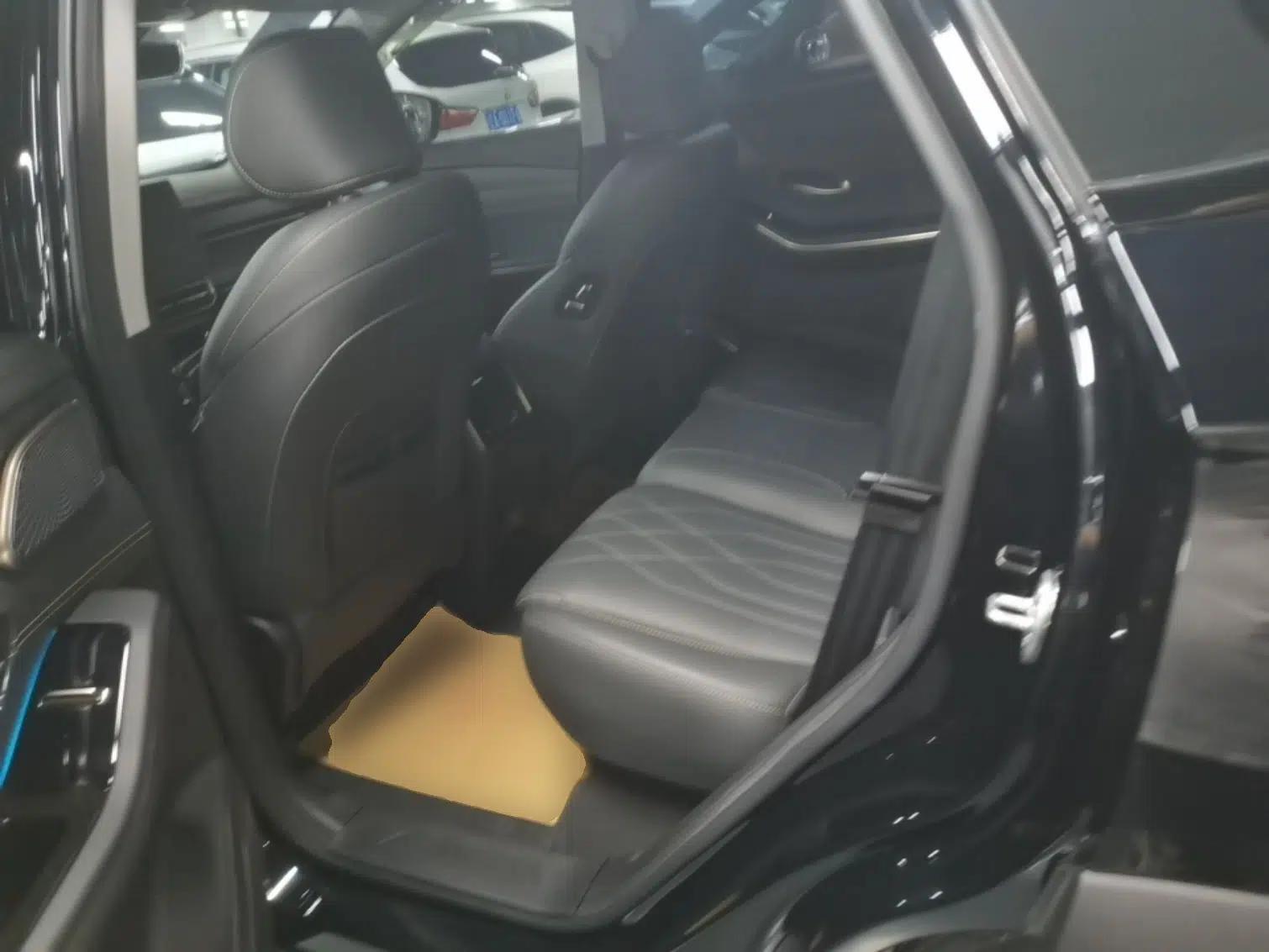 Used JETOUR X90 PRO 2024 2.0T DCT Prestige 7-Seater — миниатюра 20