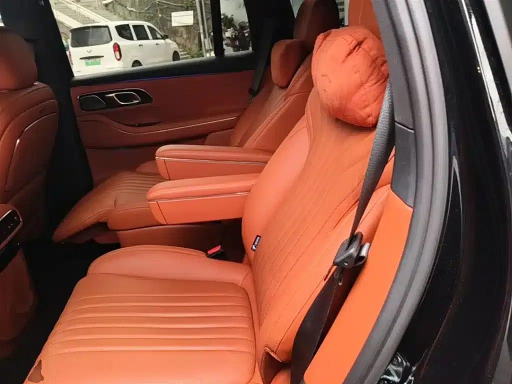 Galaxy M9 2025 210km/h AWD Navigator Edition — миниатюра 17