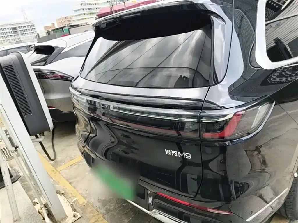 Galaxy M9 2025 210km/h AWD Navigator Edition — миниатюра 6