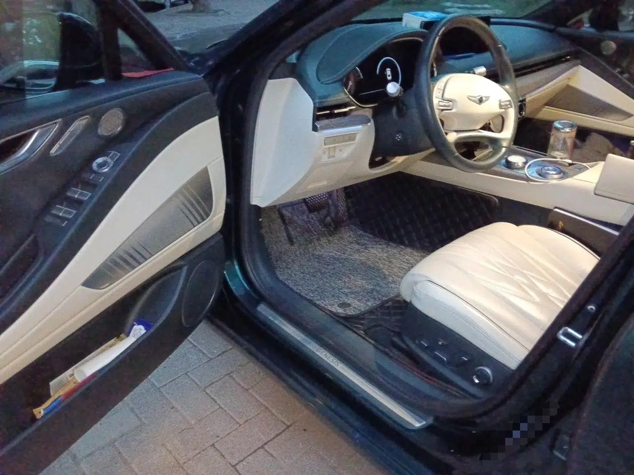 Used Genesis G80 EV 2023 All-Electric G80 Flagship Edition — миниатюра 16