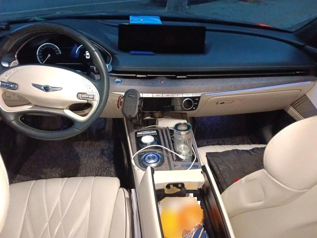 Used Genesis G80 EV 2023 All-Electric G80 Flagship Edition — миниатюра 9