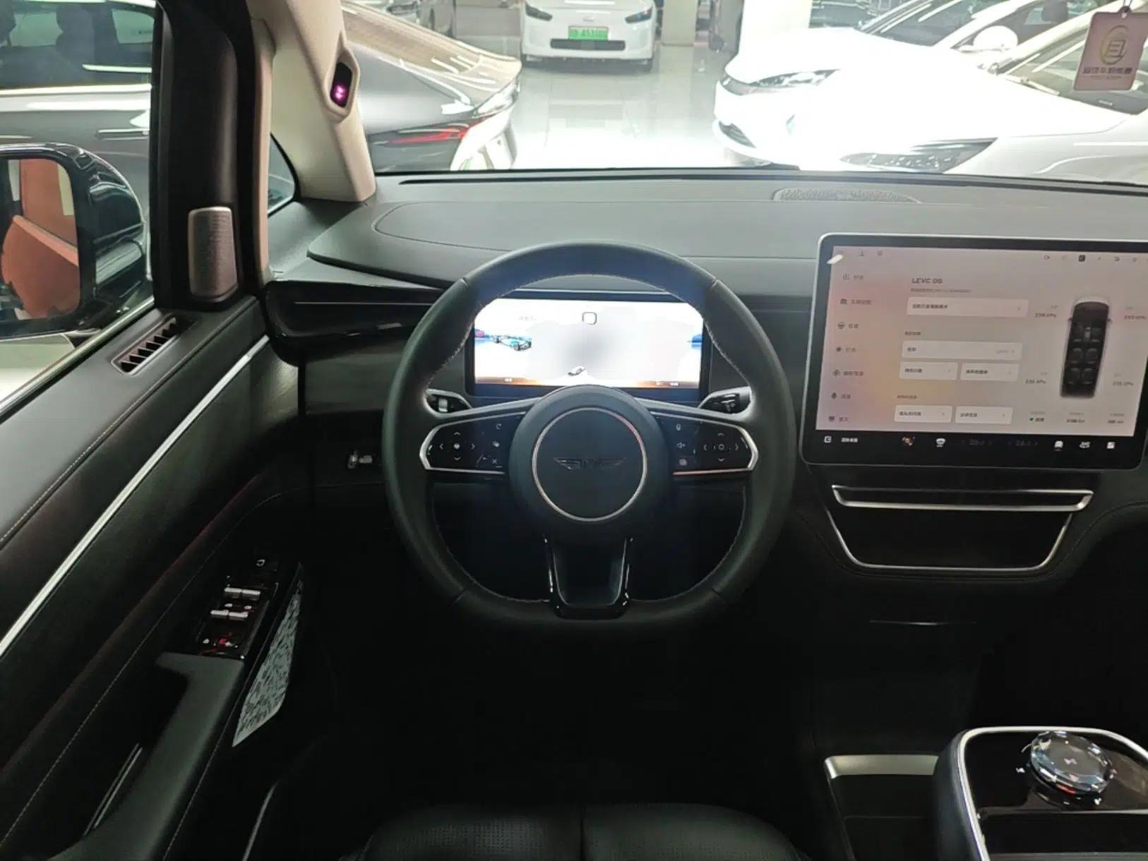 Used Geely Galaxy LEVC L380 2024 100 kWh 6-Seater Two-Wheel Drive Air — миниатюра 13