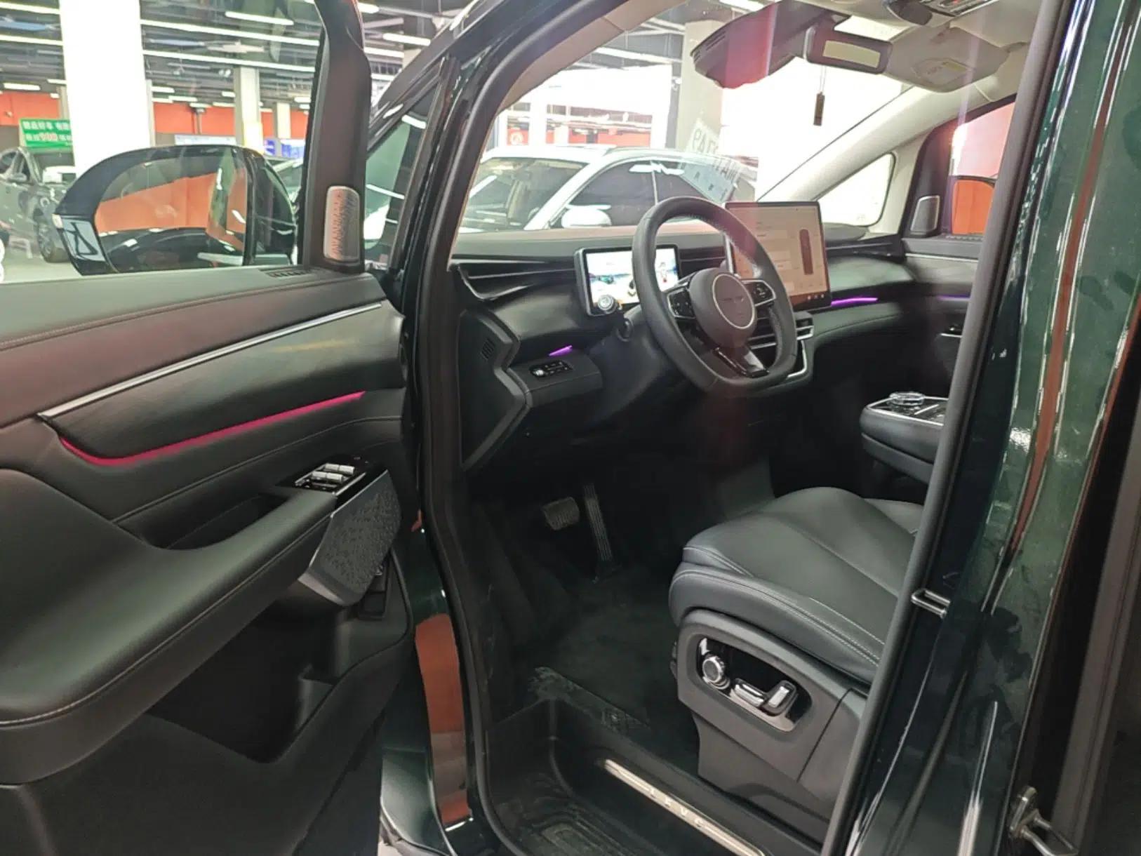 Used Geely Galaxy LEVC L380 2024 100 kWh 6-Seater Two-Wheel Drive Air — миниатюра 18