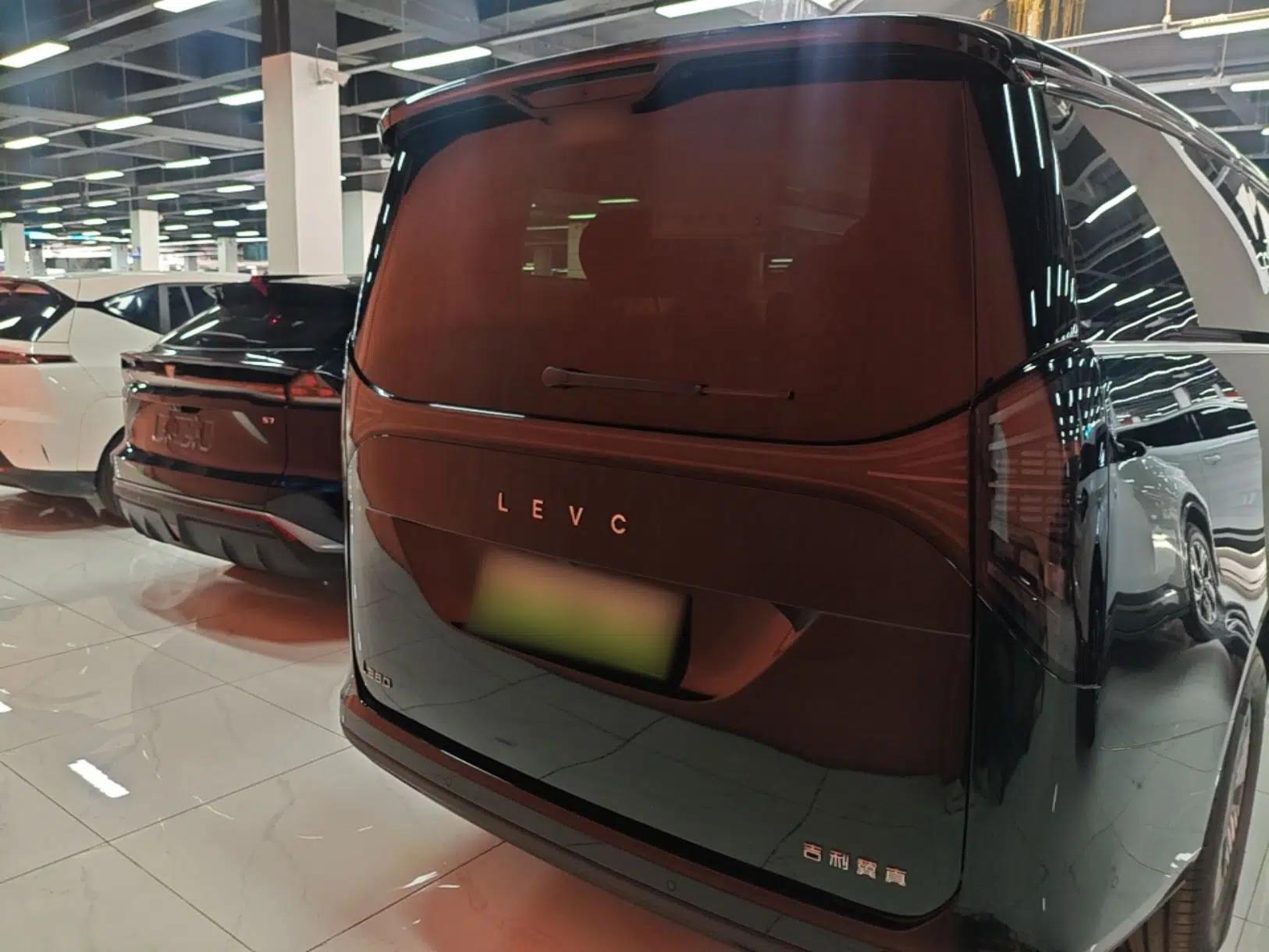 Used Geely Galaxy LEVC L380 2024 100 kWh 6-Seater Two-Wheel Drive Air — миниатюра 5