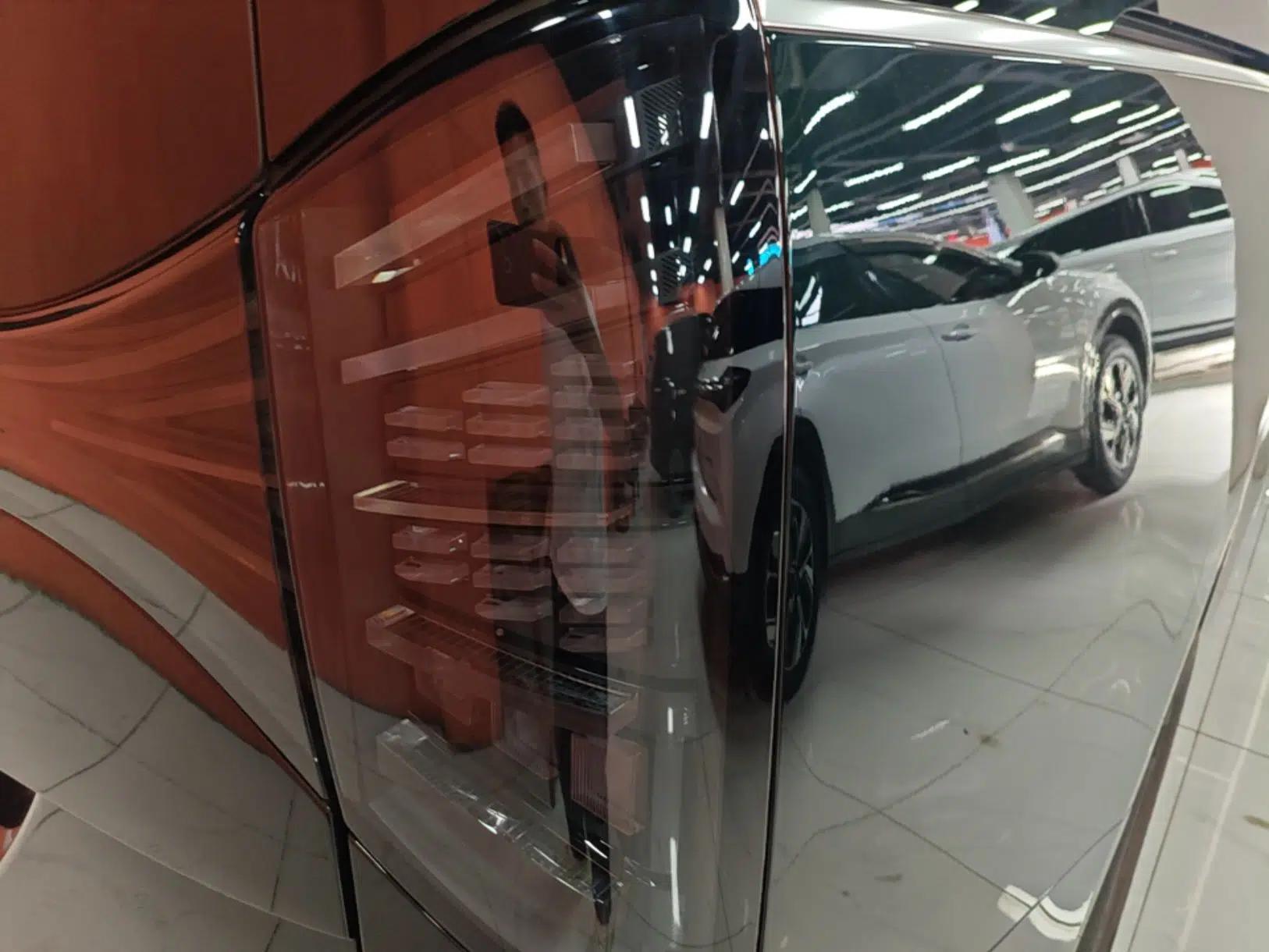 Used Geely Galaxy LEVC L380 2024 100 kWh 6-Seater Two-Wheel Drive Air — миниатюра 9