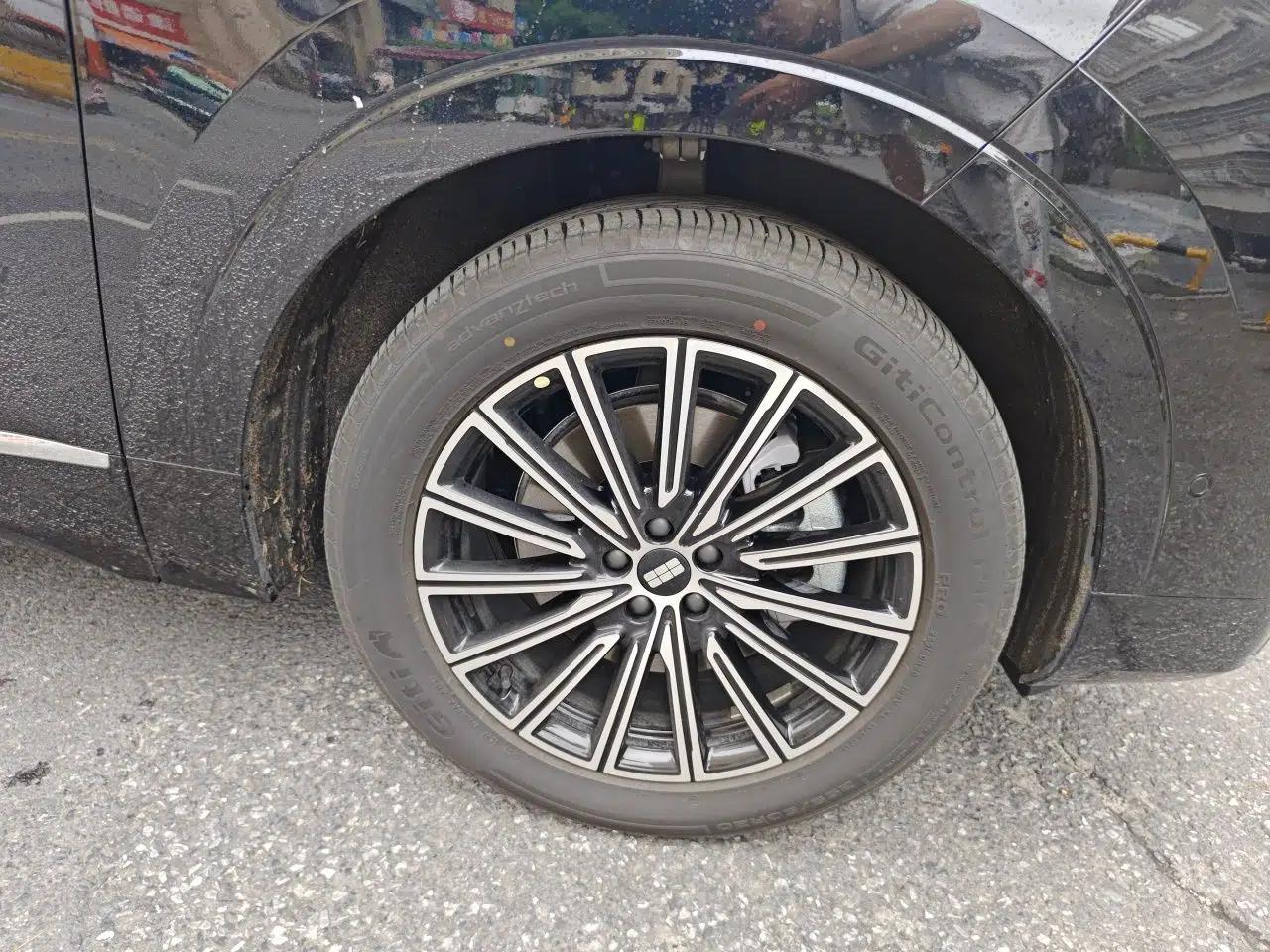 Used Geely Galaxy M9 2025 Model 230km Two-Wheel-Drive Exploration Edition — миниатюра 8