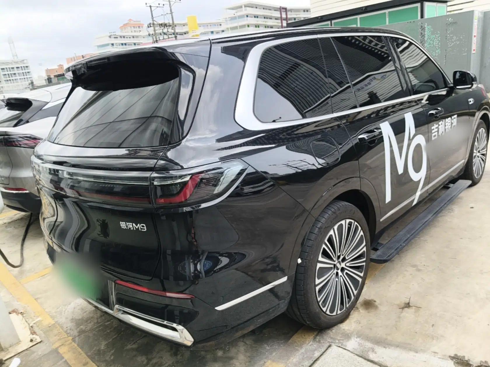 Used Geely Galaxy M9 2025 Model 210km Four-Wheel-Drive Leading Edition — миниатюра 6