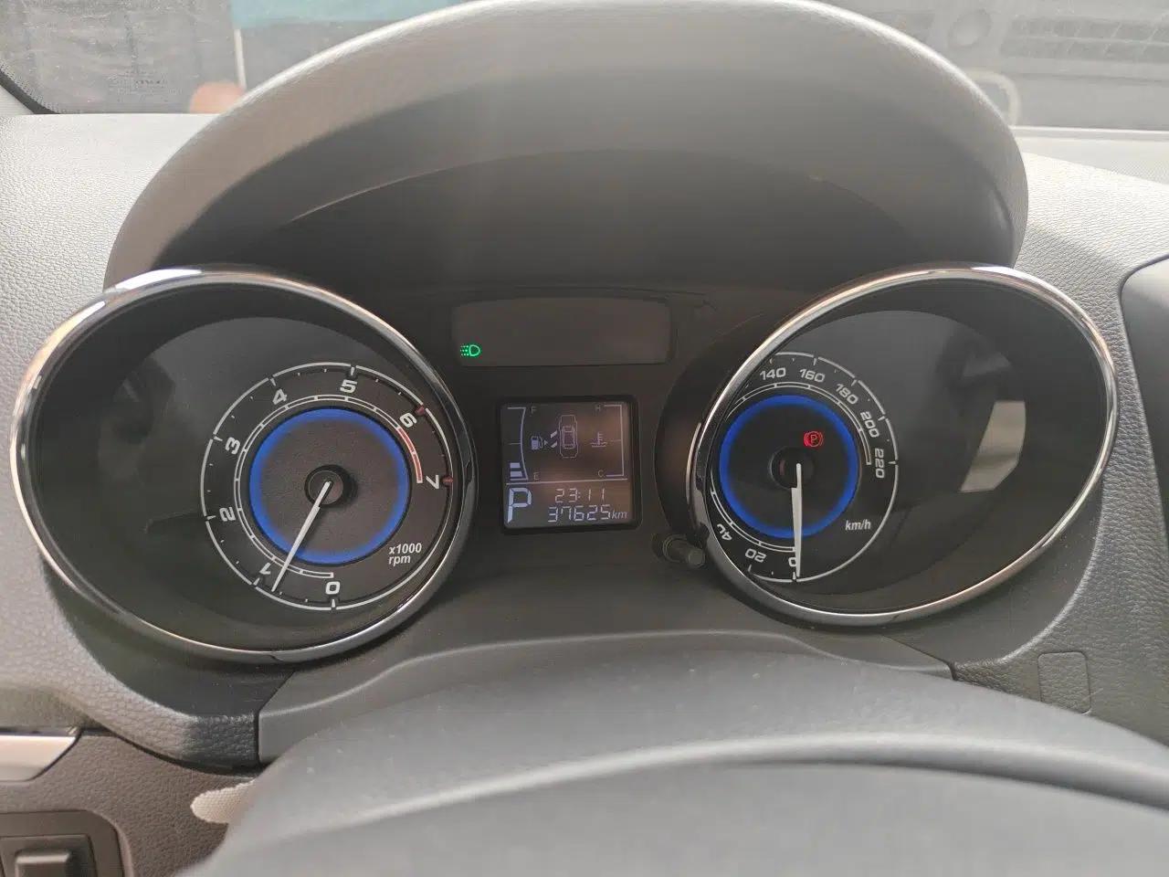 Used Cowin E3 2018 1.5L Automatic Luxury Version — миниатюра 11