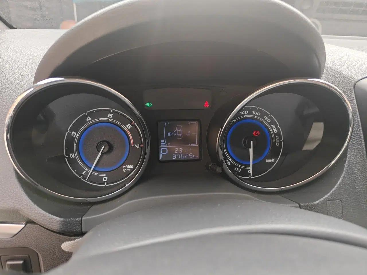 Used Cowin E3 2018 1.5L Automatic Luxury Version — миниатюра 12