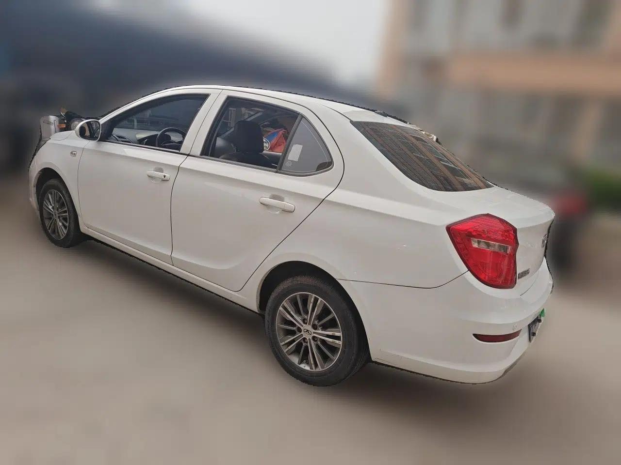 Used Cowin E3 2018 1.5L Automatic Luxury Version — миниатюра 4