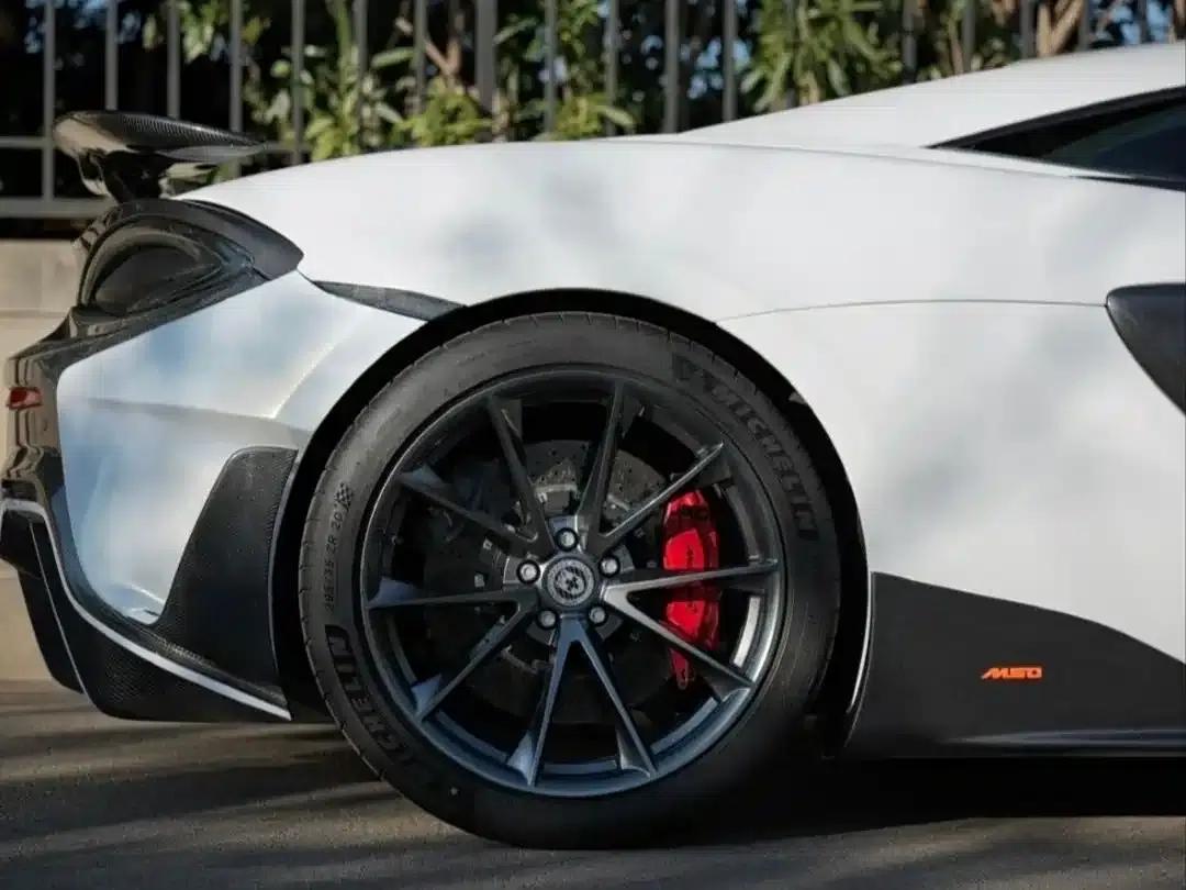 McLaren 570 2015 570S 3.8T Coupe — миниатюра 4