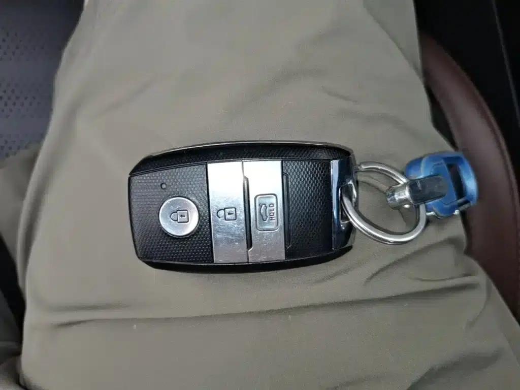 K5 2017 1.8L Automatic GLS — миниатюра 9