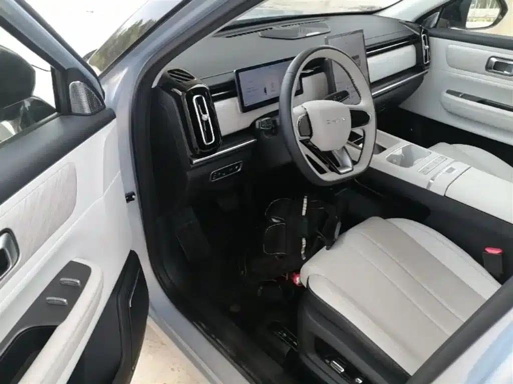 Explore 06 C-DM 2024 Luxury Edition — миниатюра 16