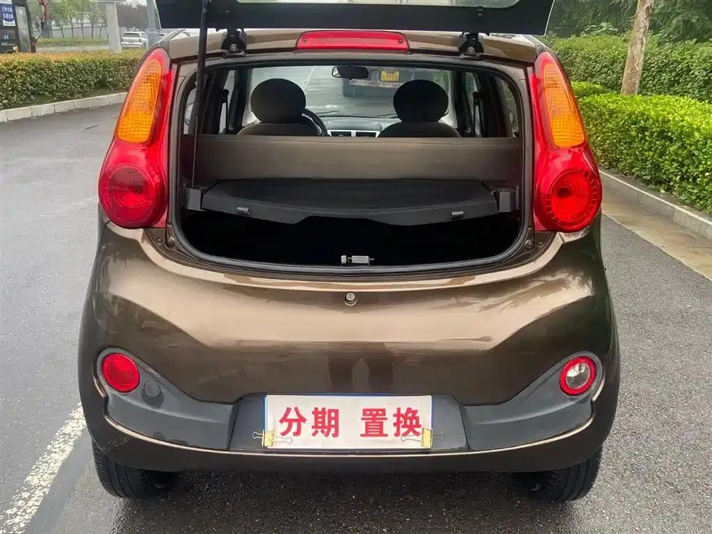 Chery QQ 2013 1.0L Manual Vitality Edition — миниатюра 15