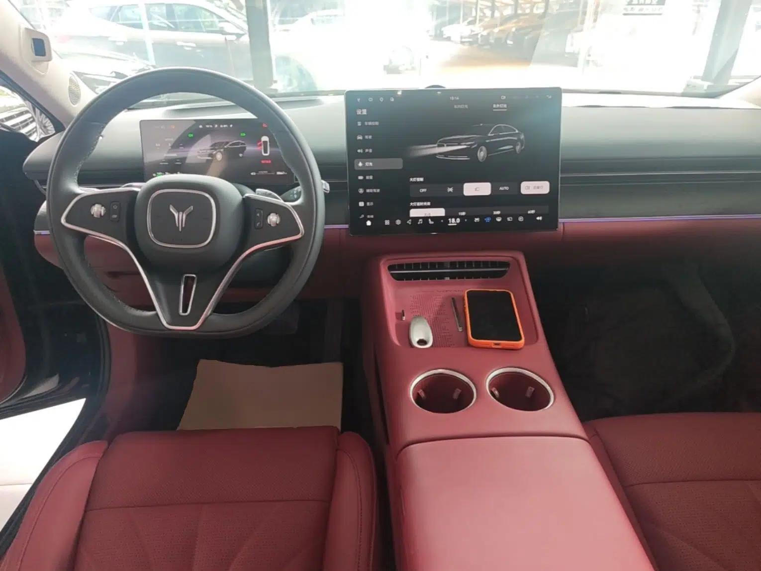 Used VOYAH Lantu Chiguang L 2026 Four-Wheel-Drive Ultra — миниатюра 12