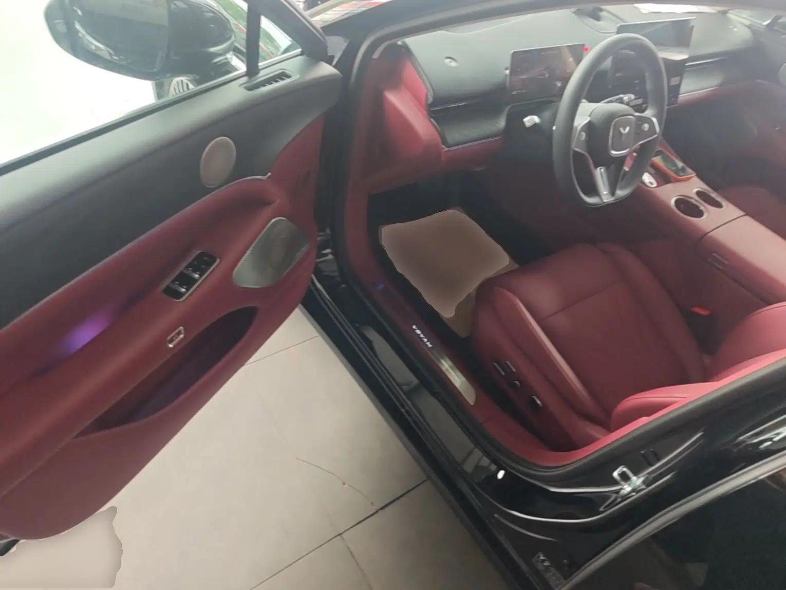 Used VOYAH Lantu Chiguang L 2026 Four-Wheel-Drive Ultra — миниатюра 18
